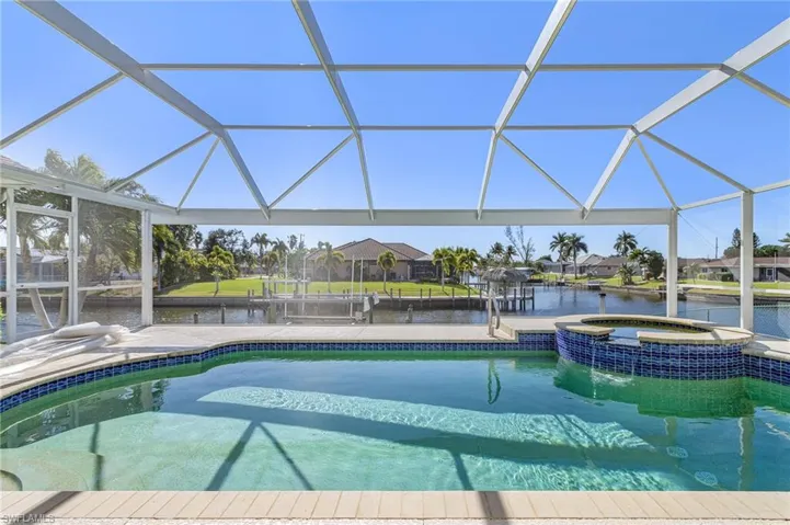 228 SE 31ST  TER, Cape Coral, FL 33904