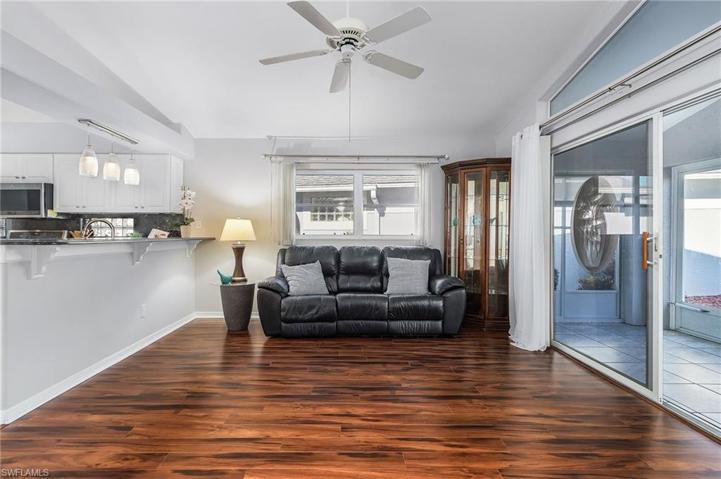 9139  Palm Island  CIR, North Fort Myers, FL 33903
