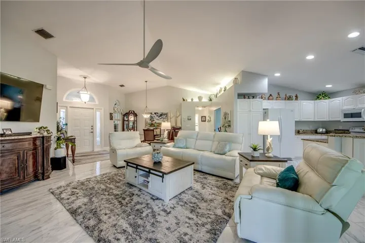 17591  Fan Palm  CT, North Fort Myers, FL 33917