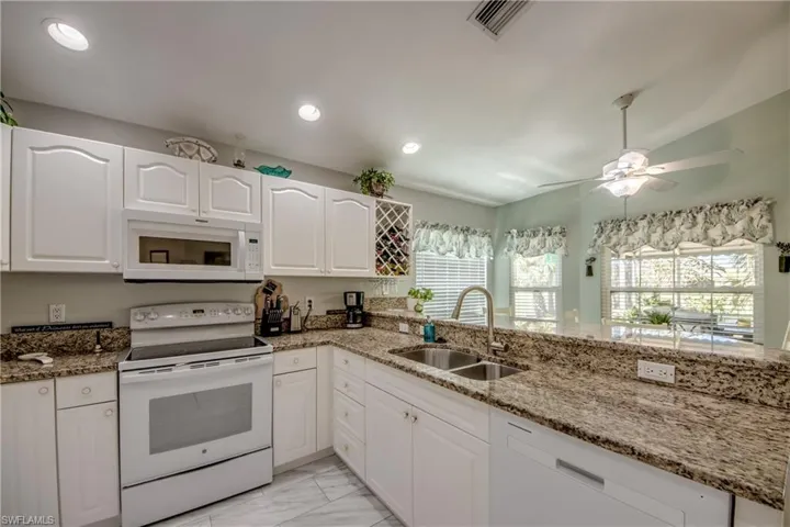 17591  Fan Palm  CT, North Fort Myers, FL 33917