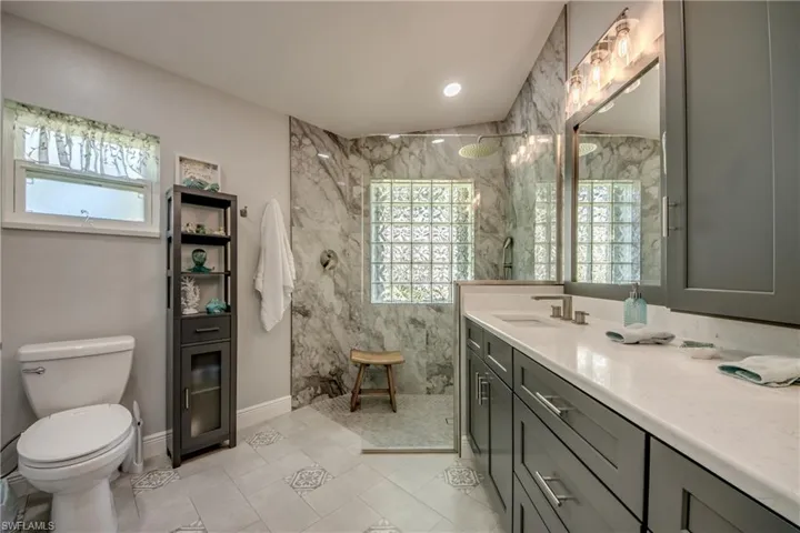 17591  Fan Palm  CT, North Fort Myers, FL 33917