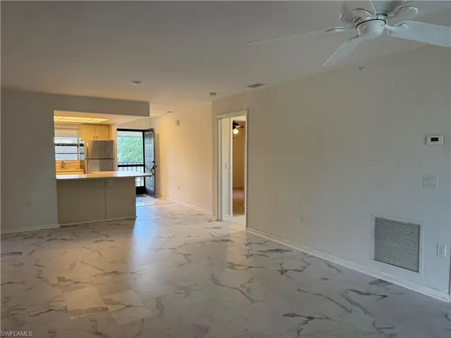 642 SE 13th  PL, Cape Coral, FL 33990