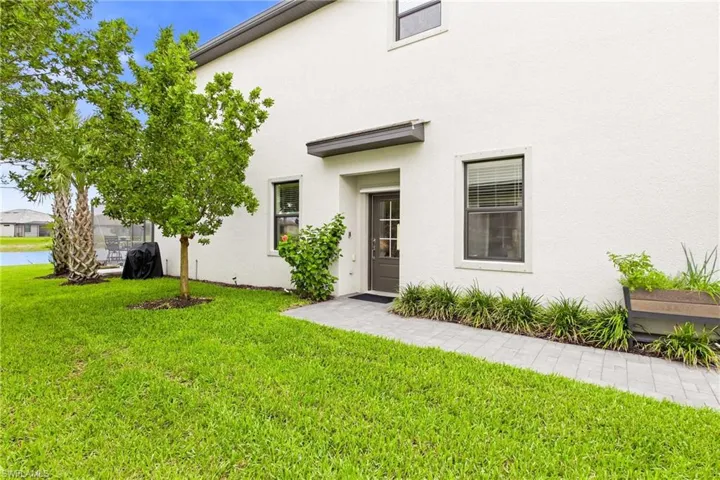 14188 Pine Lodge Ln, Fort Myers, Florida 33913