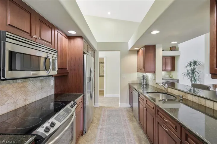 Extra Counter Space, Quiet Dishwasher