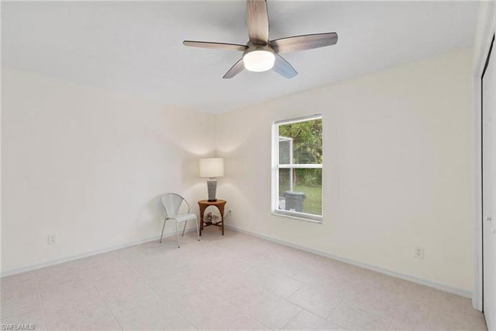 133  Johnnycake  DR, NAPLES, FL 34110