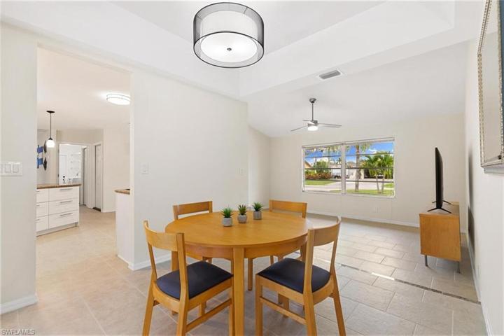 133  Johnnycake  DR, NAPLES, FL 34110