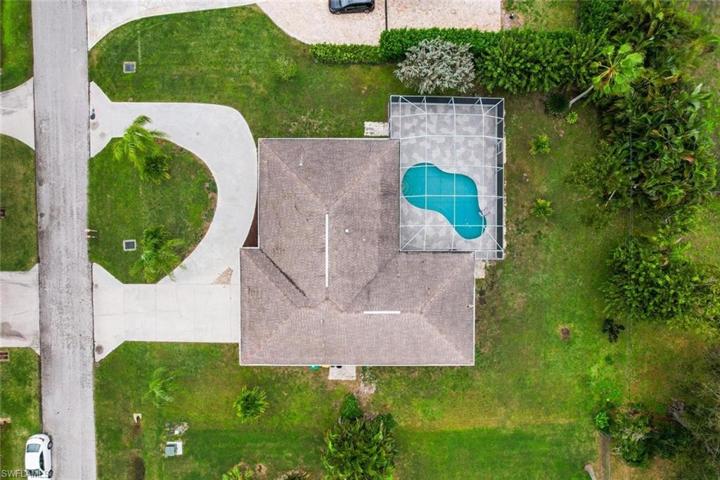 133  Johnnycake  DR, NAPLES, FL 34110