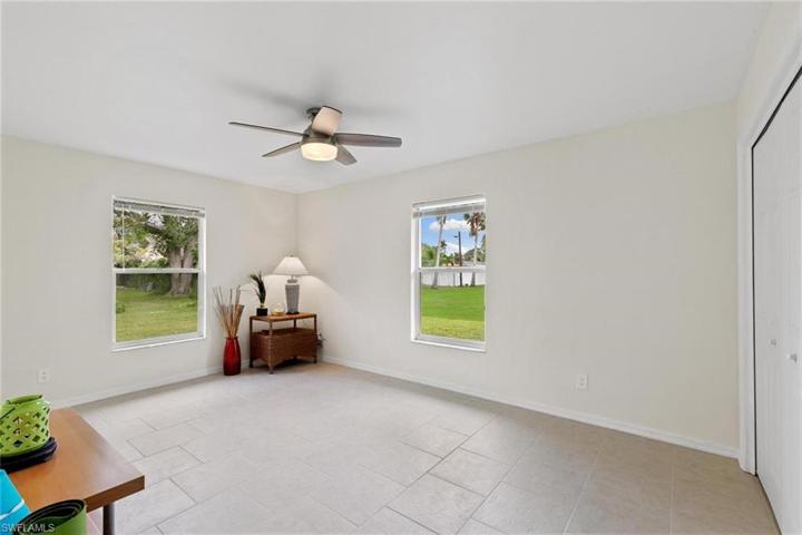 133  Johnnycake  DR, NAPLES, FL 34110