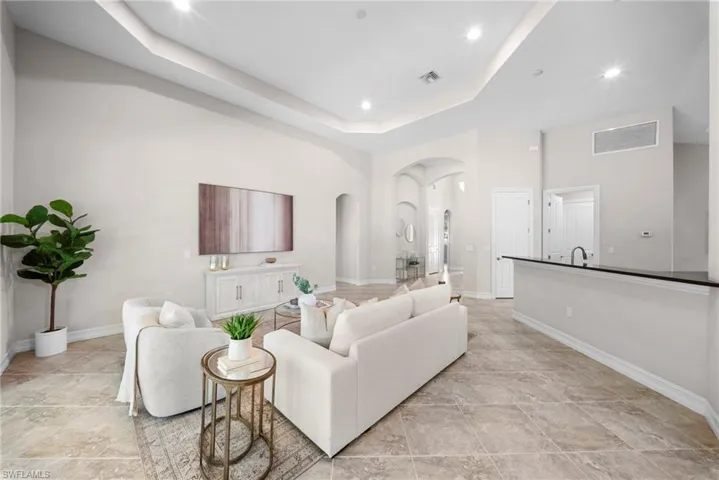 7267 Acorn Way, Naples, Florida 34119