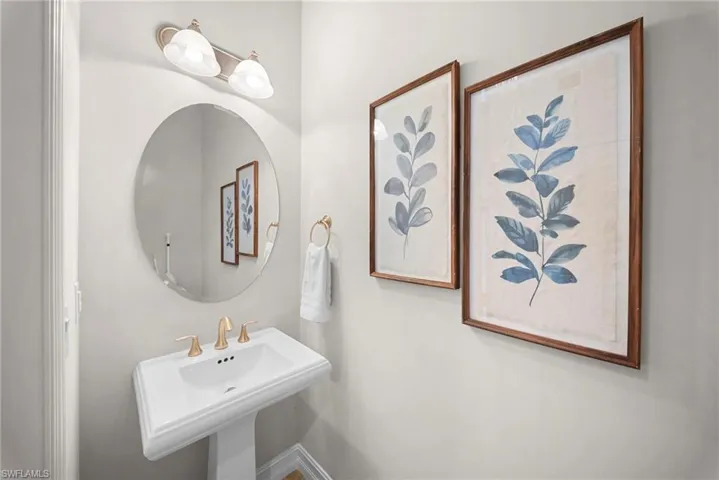 7267 Acorn Way, Naples, Florida 34119