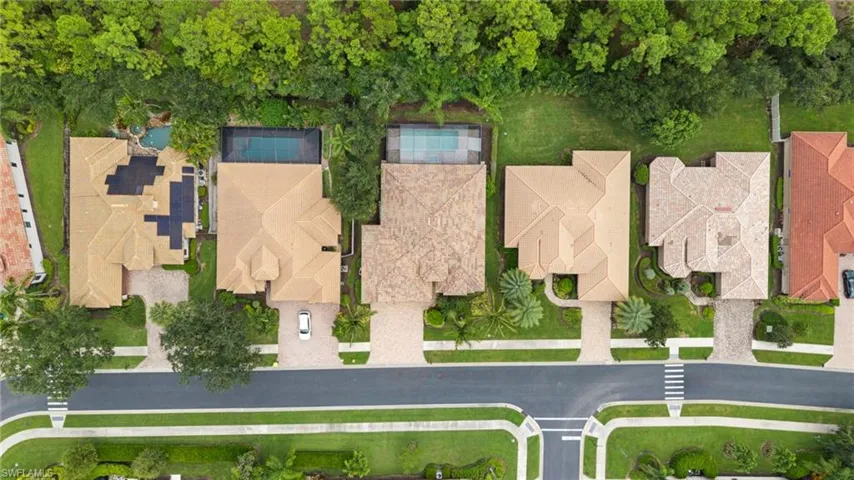 7267 Acorn Way, Naples, Florida 34119
