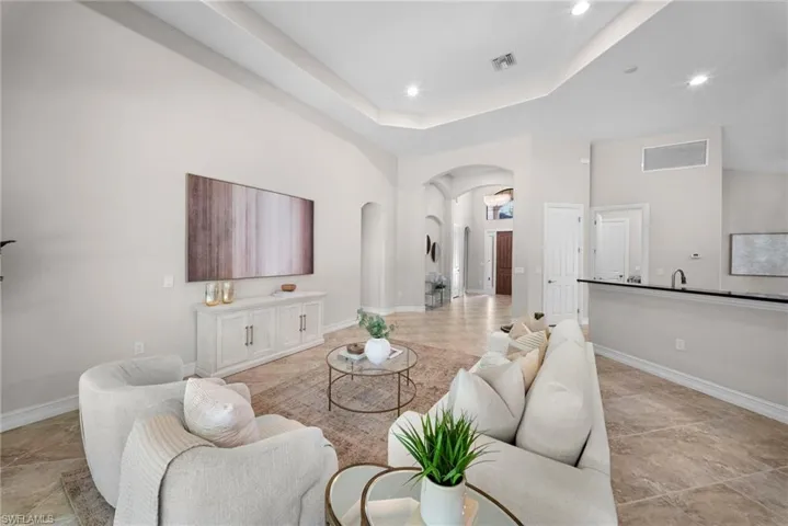 7267 Acorn Way, Naples, Florida 34119