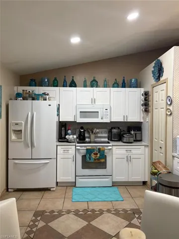 127 Blackstone Dr, Fort Myers, Florida 33913