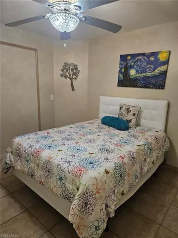 127 Blackstone Dr, Fort Myers, Florida 33913