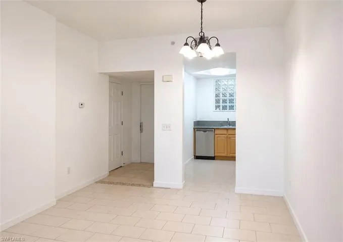 12515  Mc Gregor  BLVD, Fort Myers, FL 33919
