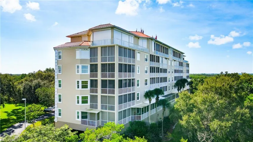 133 Vintage Bay Dr 29, Marco Island, Florida 34145