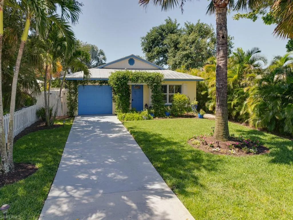 542 110th AVE, Naples, FL 34108,225046530