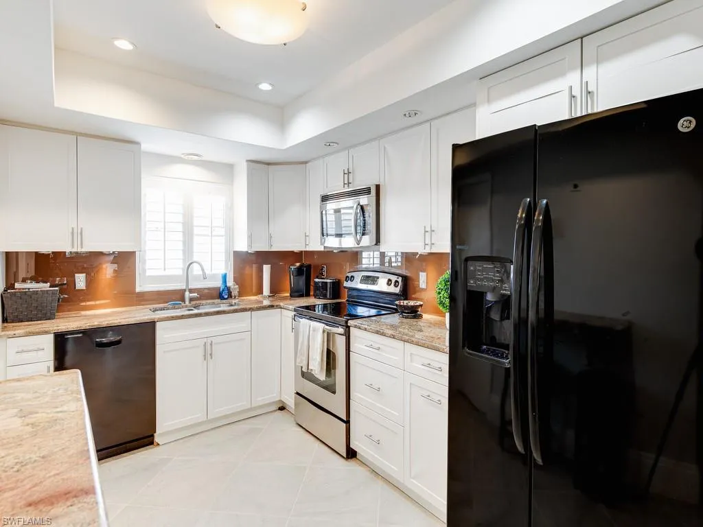 542 110th AVE, Naples, FL 34108,225046530