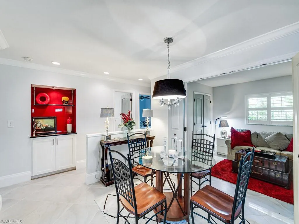 542 110th AVE, Naples, FL 34108,225046530