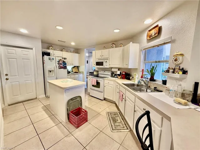 902 Susan Ave N, Lehigh Acres, Florida 33971