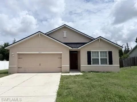 1633 Sw 12th Ter, Cape Coral, Florida 33991