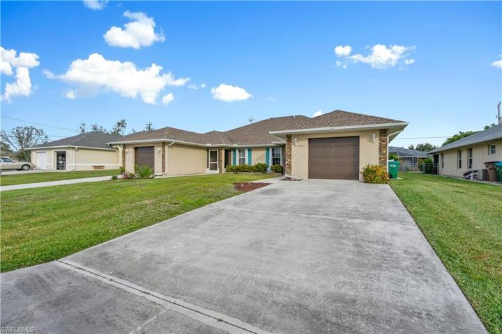 905-907 SE 14th  TER, CAPE CORAL, FL 33990