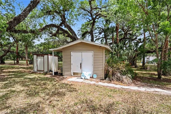 0 Frontier Cir, Labelle, Florida 33935