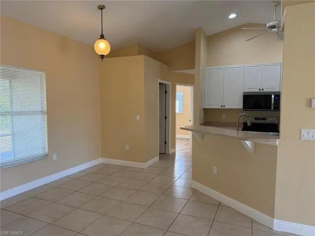 2553 Nw 21st Ave, Cape Coral, Florida 33993