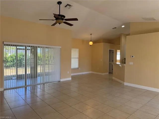 2553 Nw 21st Ave, Cape Coral, Florida 33993