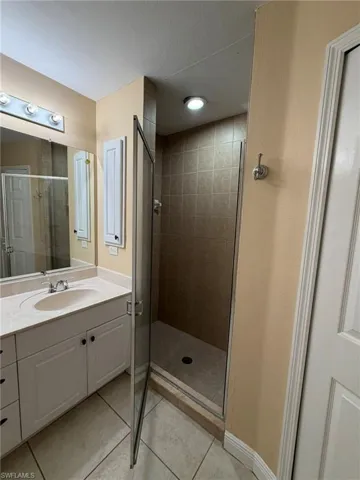 2553 Nw 21st Ave, Cape Coral, Florida 33993