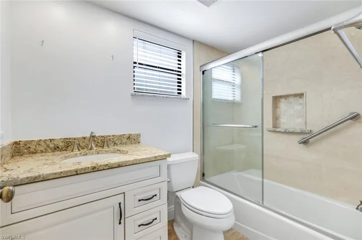 529 Lake Louise Cir # 101, Naples, Florida 34110