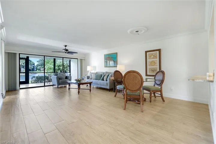 529 Lake Louise Cir # 101, Naples, Florida 34110