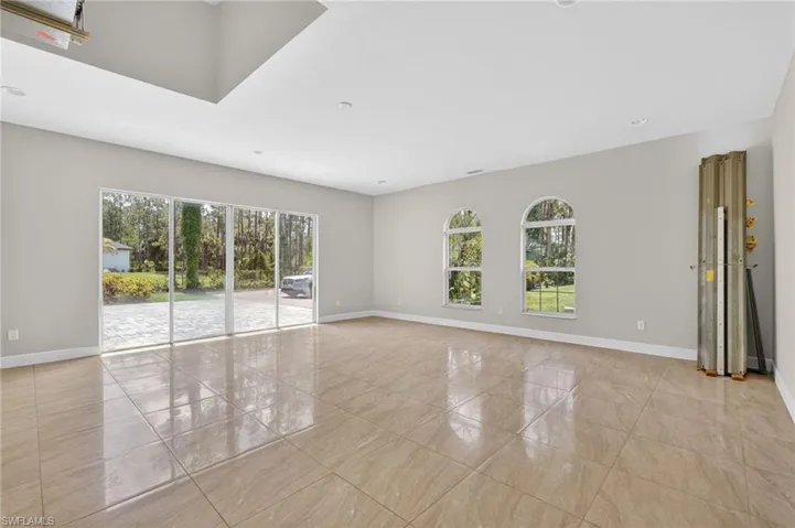 Large room for entertaining or extended family
