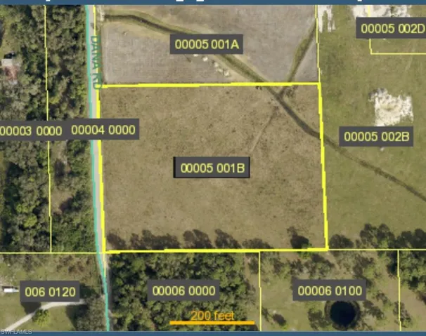 5261  Dana  RD, Fort Myers, FL 33905