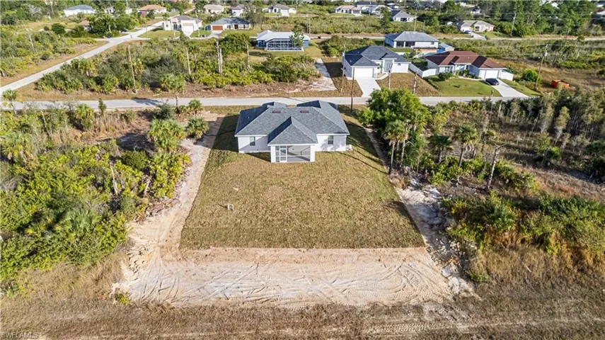 2904  33rd W ST, Lehigh Acres, FL 33971