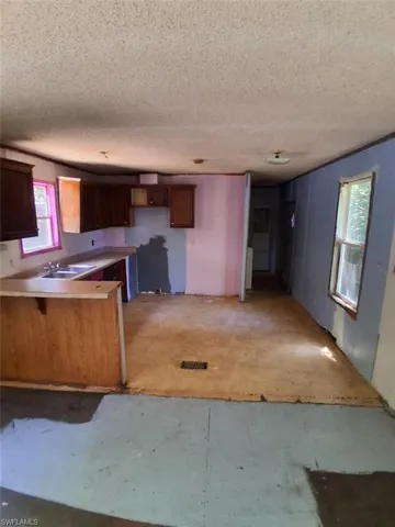 5432  DOVER  AVE, Pensacola, FL 32526