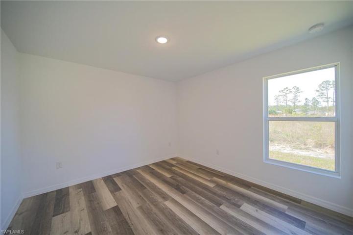 133  Sanborn  DR, LEHIGH ACRES, FL 33972