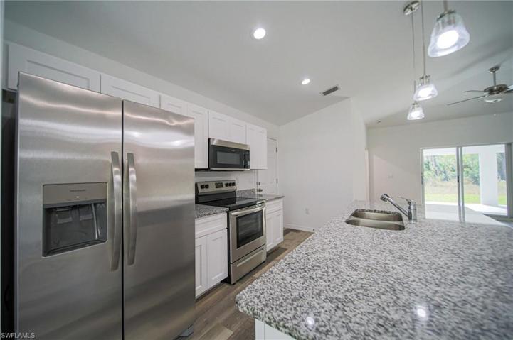 133  Sanborn  DR, LEHIGH ACRES, FL 33972