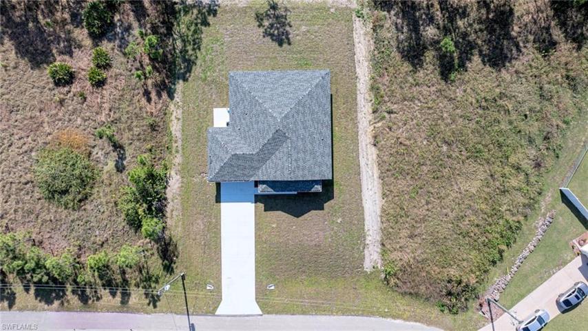 133  Sanborn  DR, LEHIGH ACRES, FL 33972
