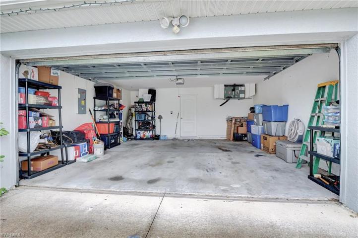 418 Pinafore AVE, LEHIGH ACRES FL 33974