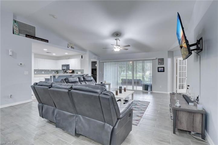 418 Pinafore AVE, LEHIGH ACRES FL 33974