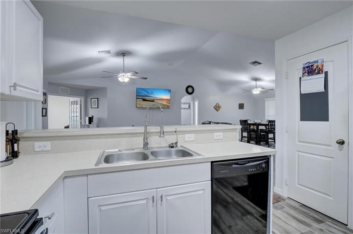 418 Pinafore AVE, LEHIGH ACRES FL 33974