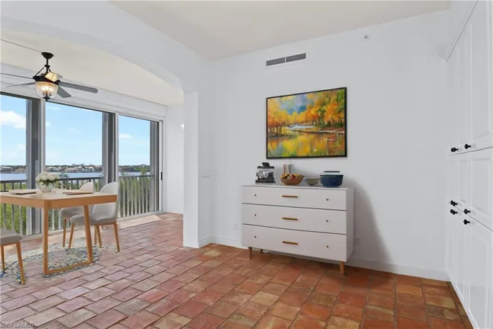 Breakfast area in the Kitchen