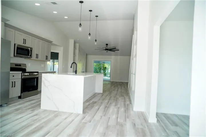 2801 Flora Ave N, Lehigh Acres, Florida 33971