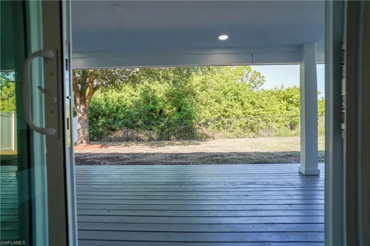 2801 Flora Ave N, Lehigh Acres, Florida 33971