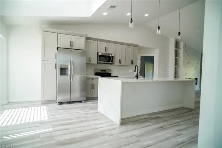 2801 Flora Ave N, Lehigh Acres, Florida 33971