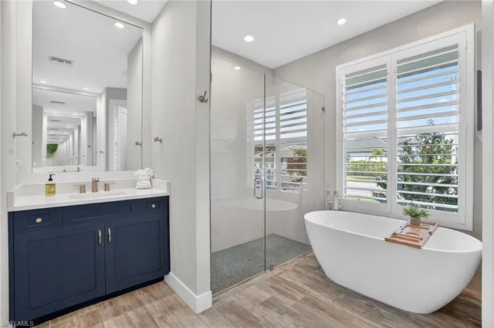 Owner's Bath