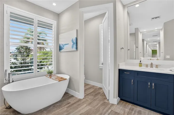 Owner's Bath
