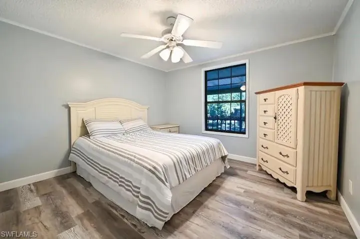 2521  Estey  AVE, Naples, FL 34104