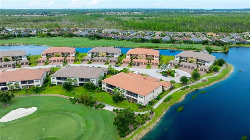 9402 Pocida Ct 104, Naples, Florida 34119